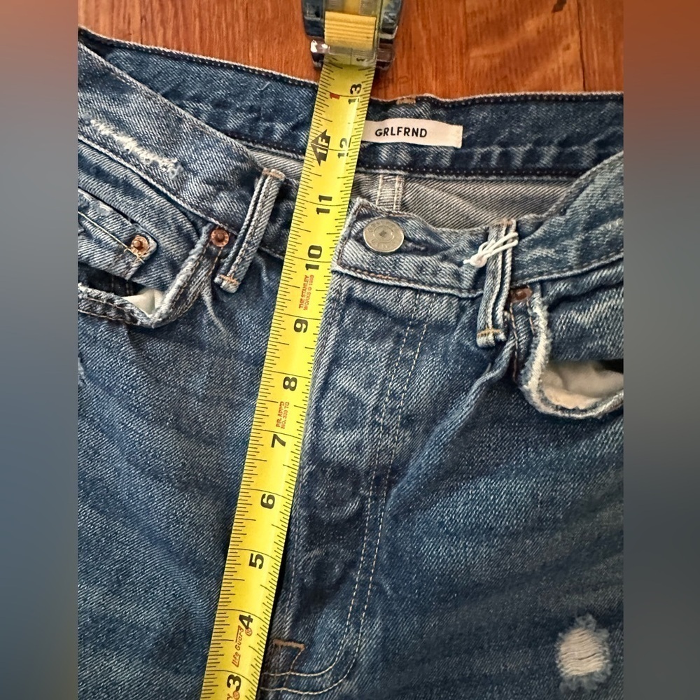 GRLFRND KAROLINA jeans size 28 (RUNS SMALL) - Picture 7 of 8